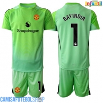 Camisa de time de futebol Manchester United Altay Bayindir #1 Goleiro Replicas 3º Equipamento Infantil 2025-26 Manga Curta (+ Calças curtas)
